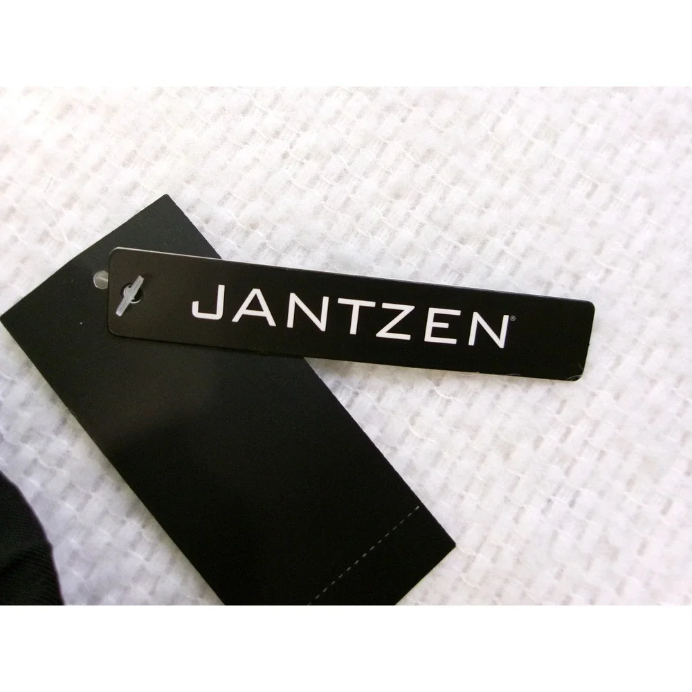 Jantzen solid black
